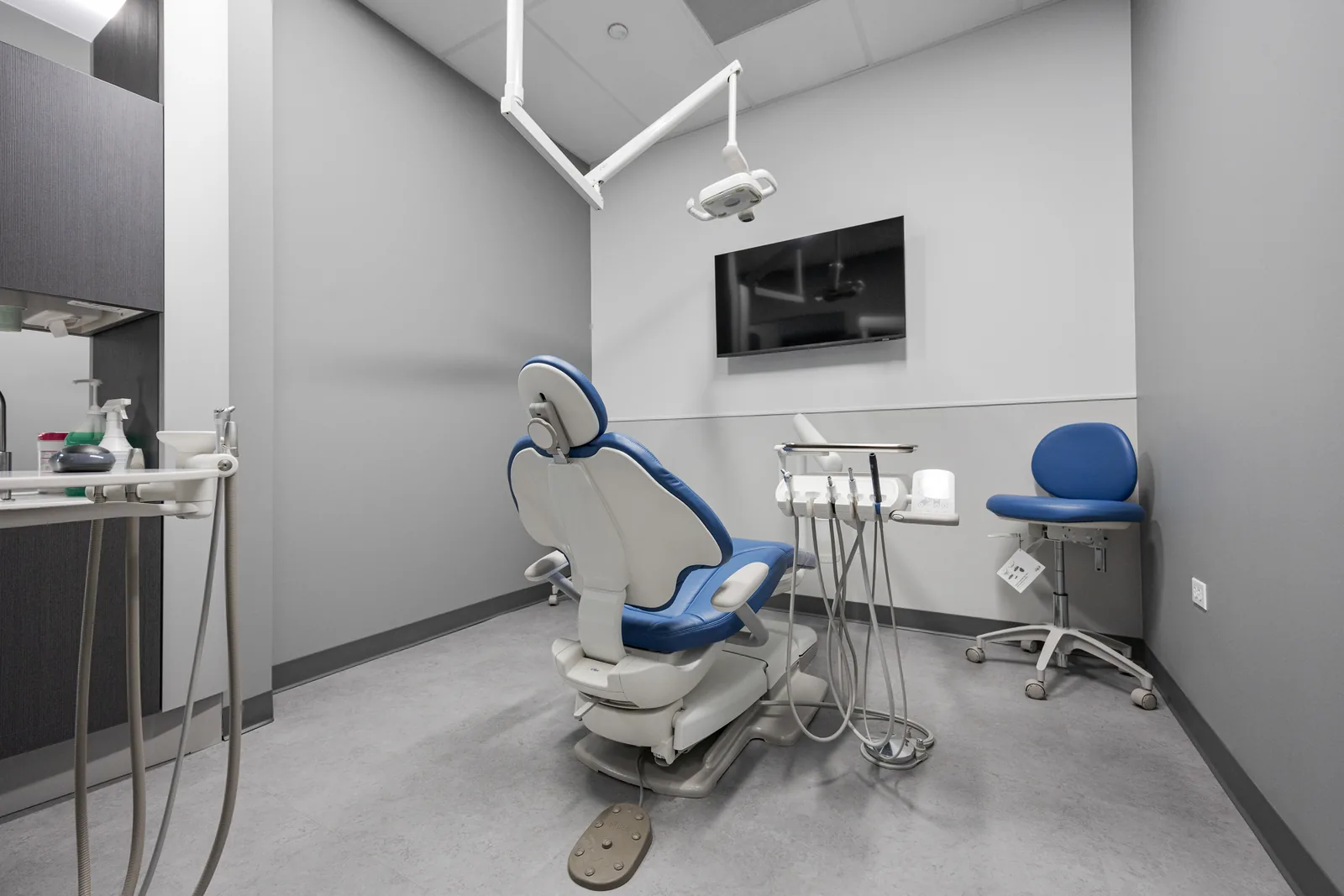 A treatment room at NS Family Dental in Englewood, Chicago